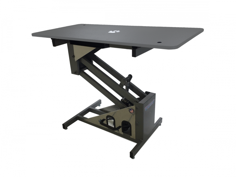 Grooming table